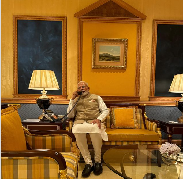 प्रधानमंत्री नरेंद्र मोदी ने भारत के पैरालंपिक चैंपियनों को फोन पर बधाई दी
