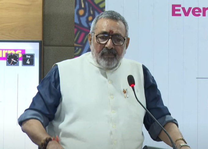 भारत का वस्त्र उद्योग वर्ष 2030 तक बढ़कर 350 अरब डॉलर तक पहुंचने की संभावना: केंद्रीय मंत्री गिरिराज सिंह
