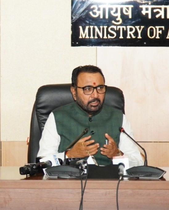 आयुर्वेद, यूनानी, योग और होम्योपैथी चिकित्सा के लिए 2021-2022 बैच से अनिवार्य होगा नेशनल एग्जिट टेस्ट: केंद्रीय आयुष मंत्री प्रतापराव जाधव