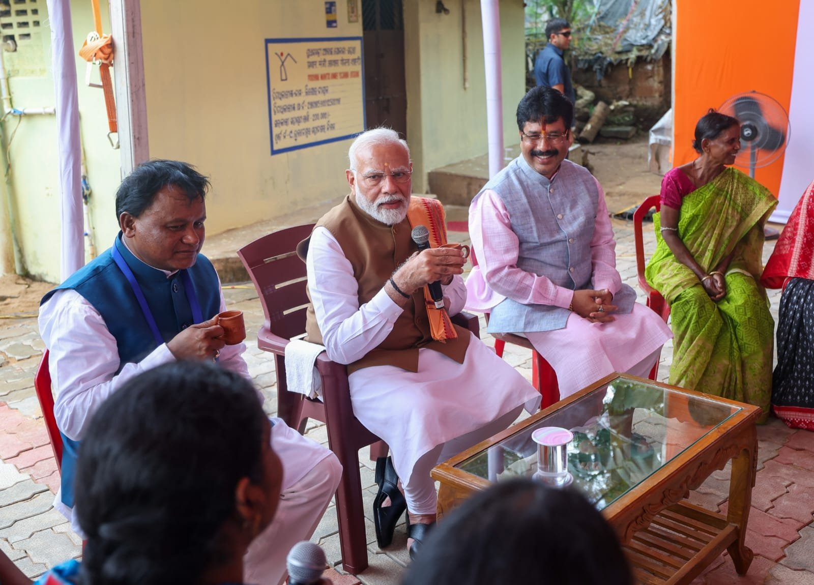 प्रधानमंत्री ने ओडिशा सरकार की प्रमुख पहल सुभद्रा योजना के साथ रेलवे और राष्‍ट्रीय राजमार्ग परियोजनाओं की शुरुआत की