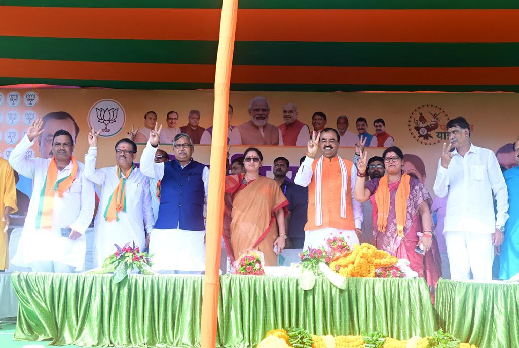  केन्द्रीय महिला एवं बाल विकास मंत्री अन्नपूर्णा देवी ने हेमंत सोरेन सरकार पर राज्य के युवाओं को रोजगार के नाम पर ठगने का आरोप लगाया