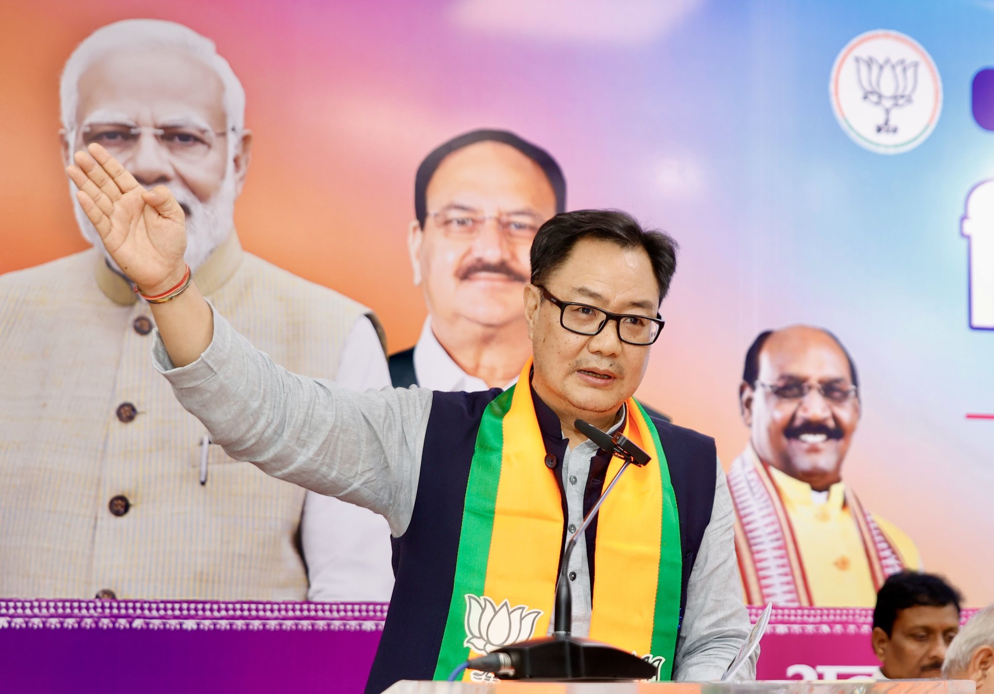 महाराष्ट्र में भगवान गौतम बुद्ध से जुड़े सभी स्थलों का विकास किया जाएगाः किरेन रिजिजू