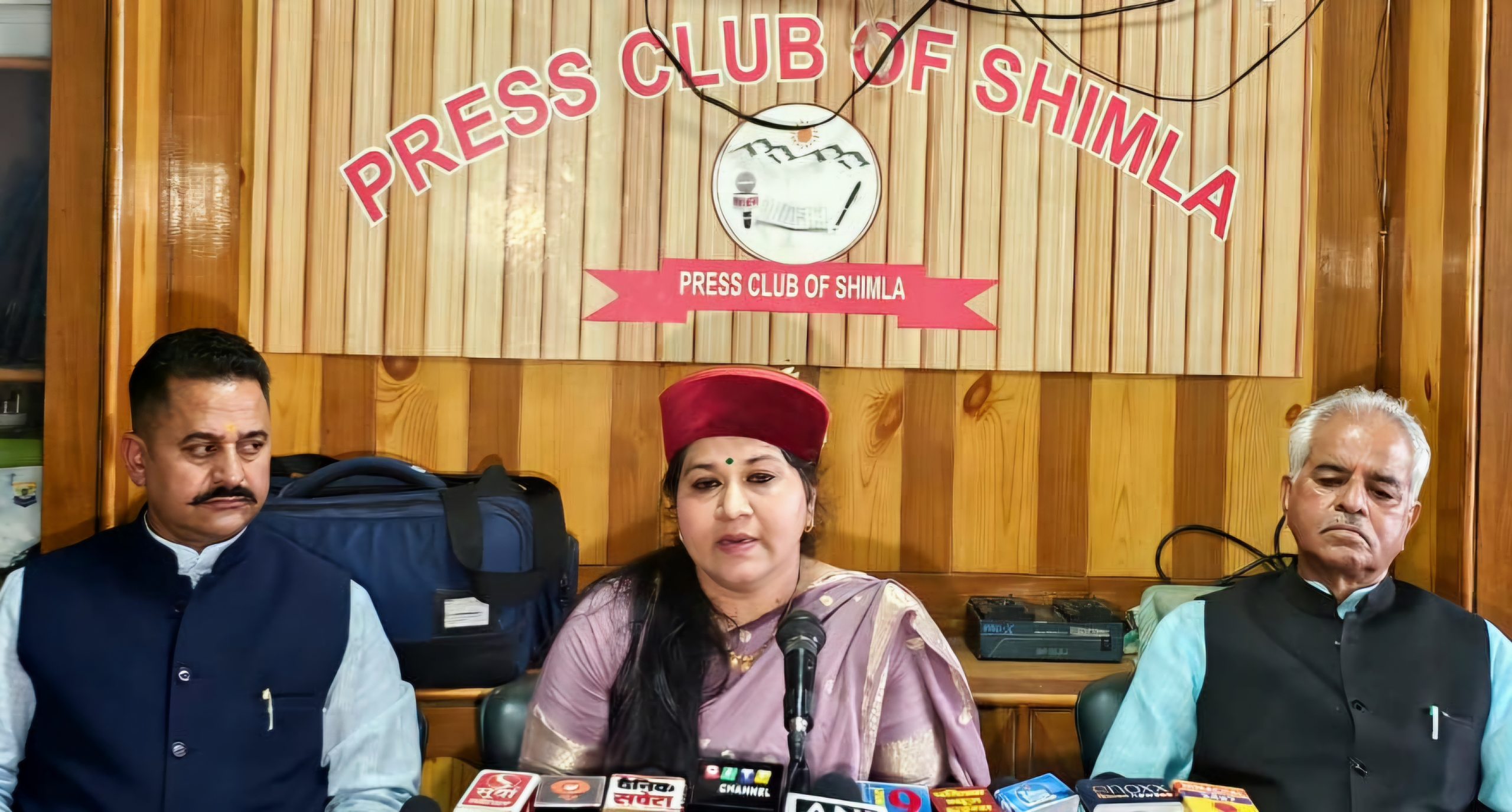 अणिमा सोनकर ने शिमला में प्रेस वार्ता को संबोधित करते हुए कहा कांग्रेस का आरक्षण, संविधान, डॉ अम्बेडकर विरोधी इतिहास है