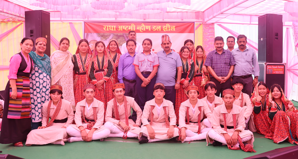 डल लेक के सौंदर्यीकरण के लिए डल लेक डिवल्पमेंट कमेटी गठित की जाएगी