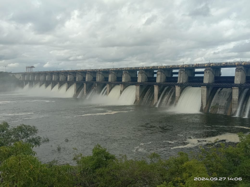 राज्यातल्या विविध धरणांमधे ८८ टक्क्यांहून अधिक पाणीसाठा