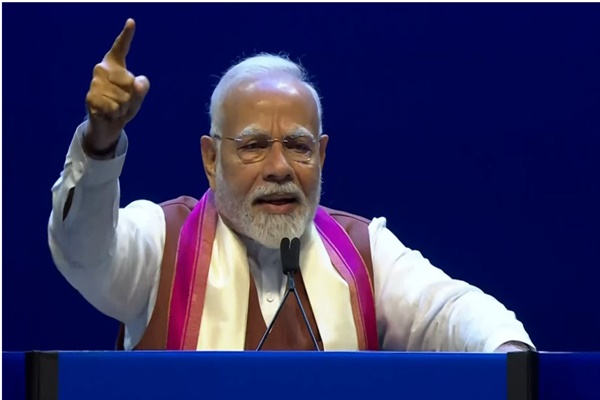 प्रधानमंत्री नरेंद्र मोदी ने अमरीका के बोस्‍टन और लॉस एंजेल्‍स में दो नये भारतीय वाणिज्‍य दूतावास खोलने की घोषणा की