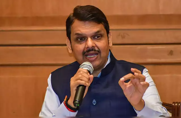 पोलीस पाटलांच्या थकित मानधनाचा प्रश्न मार्गी लागणार – उपमुख्यमंत्री देवेंद्र फडणवीस