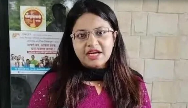 पूजा खेडकर भारतीय प्रशासकीय सेवेतून पदमुक्त