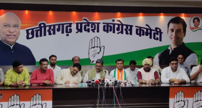 छत्तीसगढ़ विधानसभा में नेता प्रतिपक्ष डॉक्टर चरणदास महंत ने राज्य सरकार पर धान की सुरक्षा और रखरखाव समेत कई मुद्दों को लेकर आरोप लगाए
