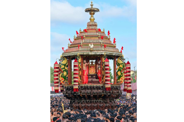 श्रीलंका: जाफना में नल्‍लूर कंडासामी मंदिर में वार्षिक रथ महोत्‍सव आरंभ