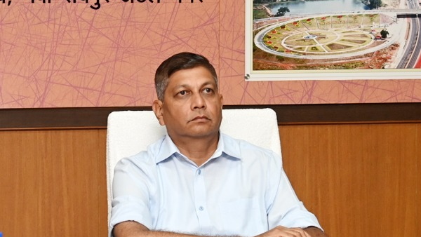 मुख्य सचिव अमिताभ जैन की अध्यक्षता में राज्य सपोर्ट मिशन और संपूर्णता अभियान की प्रगति की समीक्षा बैठक मंत्रालय में आयोजित की गई