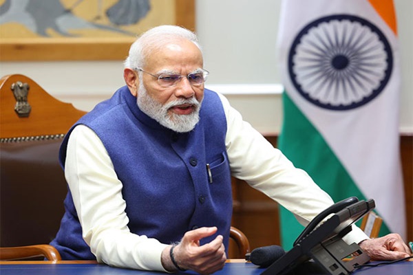 PM Modi calls up Paralympic Games medal winners