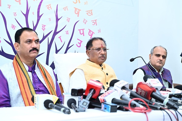 Chhattisgarh govt decides to offfer medical education in Hindi