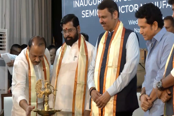 सेमी कंडक्टर प्रकल्पासाठी राज्य सरकार मदत करत असल्याचं मुख्यमंत्र्यां प्रतिपादन