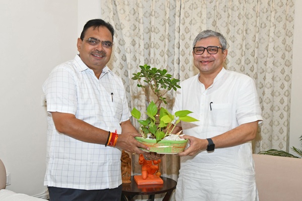 I&B Minister Ashwini Vaishnaw meets Rajasthan CM Bhajan Lal Sharma