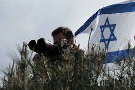 इज़रायली सेना ने कहा है कि उसने लेबनान पर हवाई हमले किए