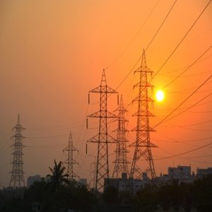 पिछले पांच वर्षों में भारत वैश्विक स्तर पर बिजली उत्पादन क्षमता के मामले में चीन और अमेरिका के बाद तीसरा सबसे बडा देश बन गया है