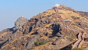 જૂનાગઢમાં ગિરનાર પર્વત ઉપર 40મી રાજ્યકક્ષાની ગિરનાર આરોહણ અવરોહણ સ્પર્ધાનો આરંભ