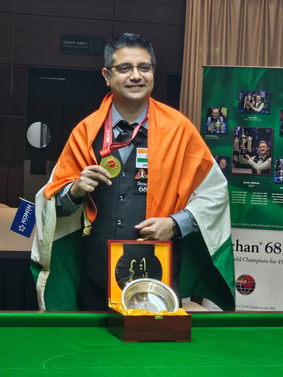 ભારતના કમલ ચાવલાએ મંગોલિયાના ઉલાનબટારમાં IBSF વિશ્વ પુરુષ 6 રેડ સ્નૂકર  ચેમ્પિયનશિપ જીતી લીધી છે.
