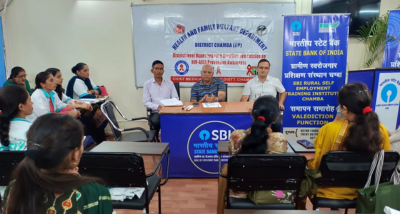 ग्रामीण स्वयं रोजगार प्रशिक्षण संस्थान बालू में एचआईवी-एड्स  से सम्बन्धित जागरूकता शिविर आयोजित