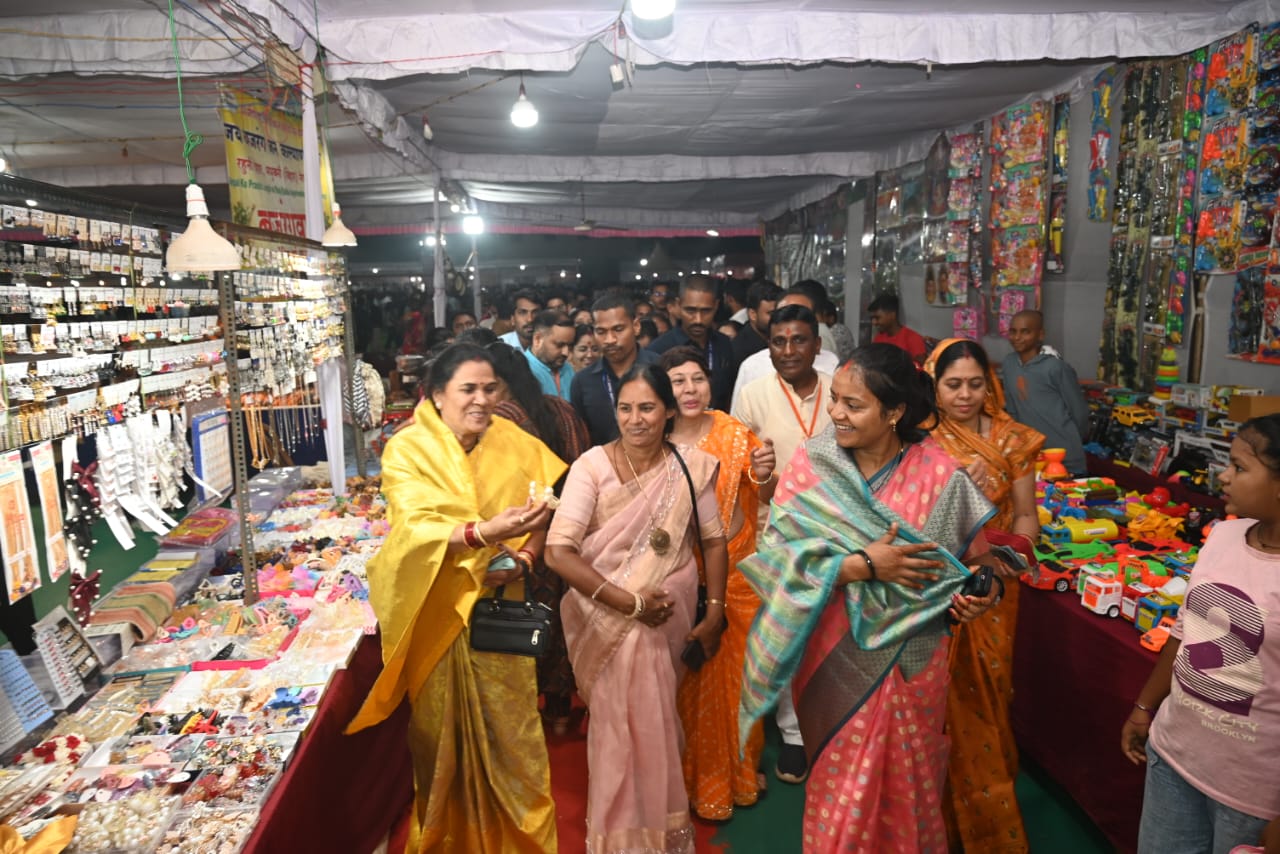 कबीरधाम जिले में पहली बार स्वदेशी मेला का आयोजन किया जा रहा है