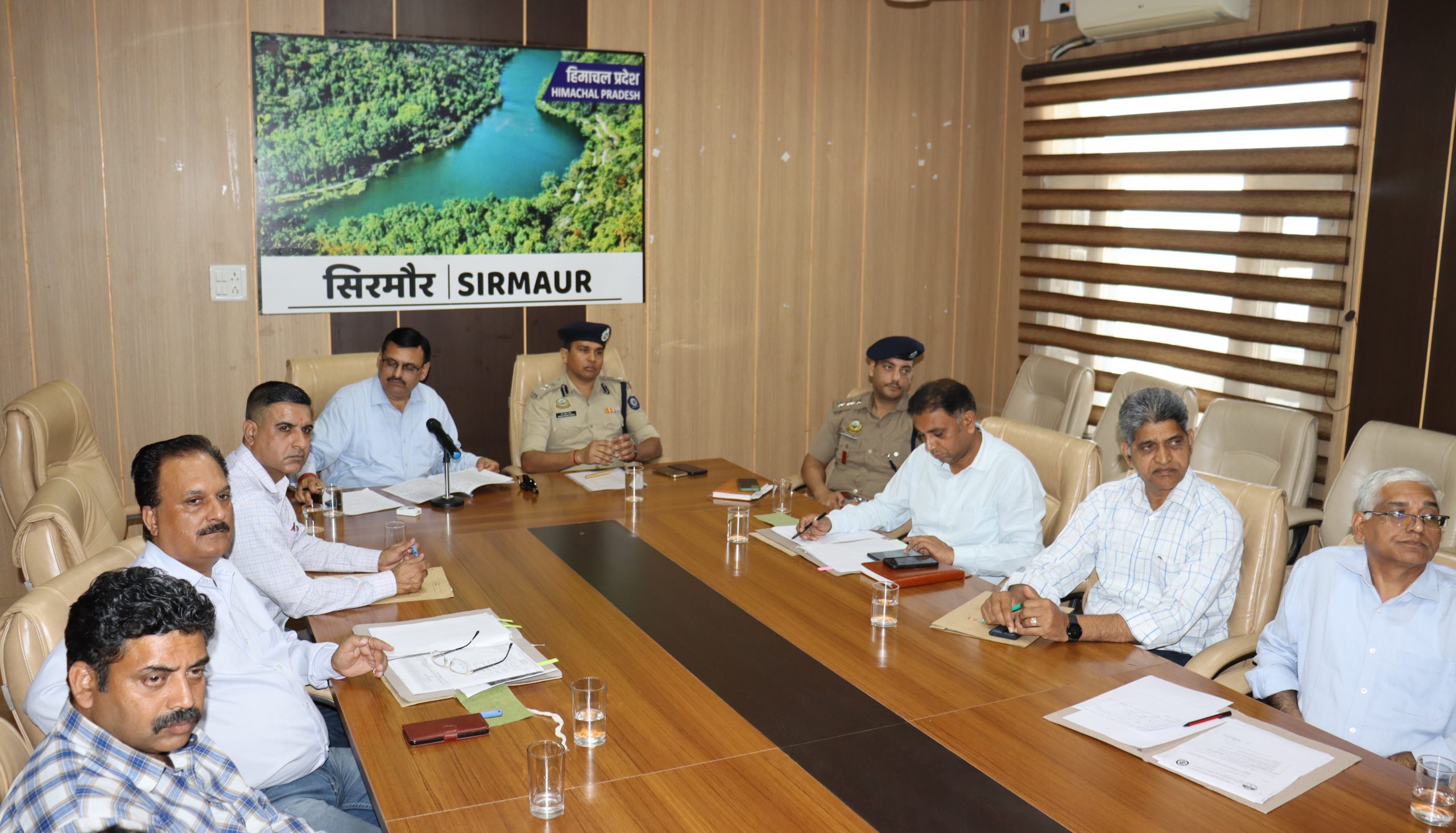 सिरमौर में कल्याण विभाग द्वारा मुक्त भारत अभियान बैठक का आयोजन किया गया