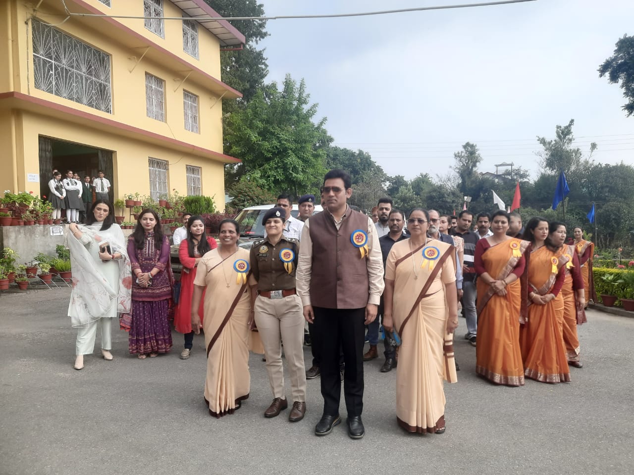 शिक्षक और स्कूल का माहौल विद्यार्थियों में अच्छे मूल्यों और आदर्शों को विकसित करता हैः आरएस बाली