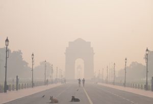 राष्‍ट्रीय राजधानी क्षेत्र दिल्ली में वायु गुणवत्ता लगातार गिरावट जारी