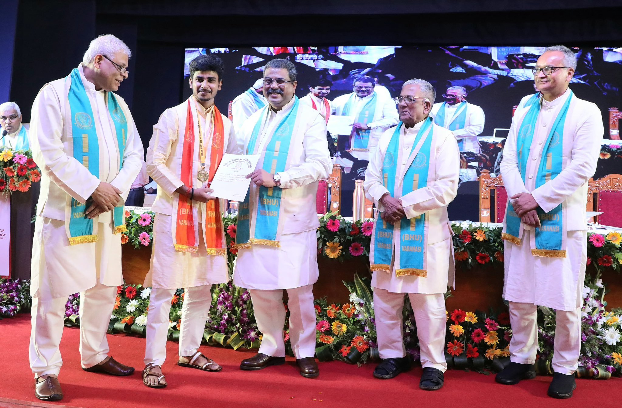 भारत आज हर क्षेत्र में तेज़ गति से विकास कर रहा है और इसमें युवाओं का महत्वपूर्ण योगदान है:  शिक्षा मंत्री धर्मेंद्र प्रधान