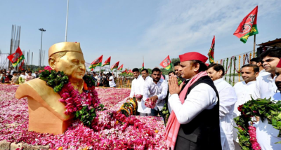 समाजवादी पार्टी के संस्थापक मुलायम सिंह यादव की आज दूसरी पुण्यतिथि