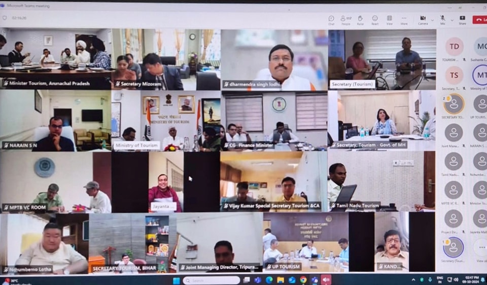 কেন্দ্ৰীয় পৰ্যটন মন্ত্ৰী গজেন্দ্ৰ সিং শেখাৱটৰ অধ্যক্ষতাত ভিডিঅ’ কনফাৰেন্সযোগে অনুষ্ঠিত পর্যালোচনা বৈঠকত মন্ত্ৰী জয়ন্ত মল্লবৰুৱাৰ অংশগ্ৰহণ