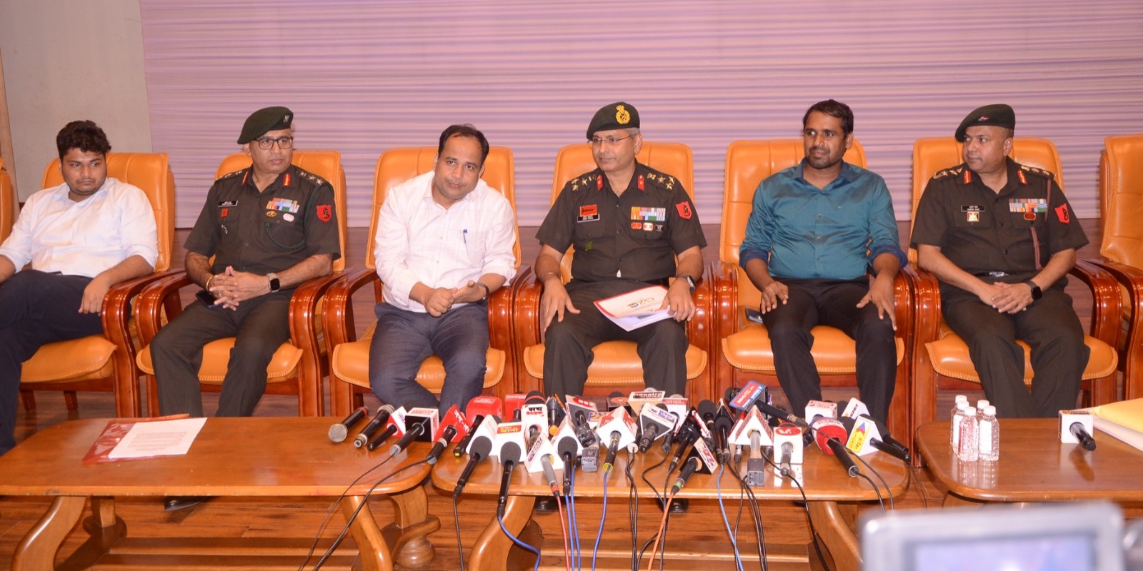 रायपुर के साइंर्स कॉलेज मैदान में 5 और 6 अक्टूबर को सैन्य-प्रदर्शनी का आयोजन किया जाएगा