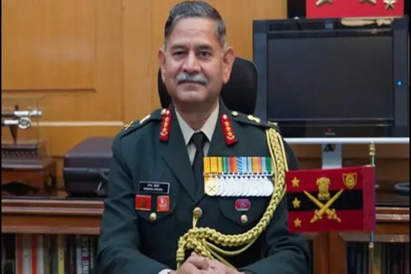 فوج کے سربراہ جنرل اُوپیندر دیویدی جاپان کے چار دِن کے دورے پر روانہ ہوگئے ہیں