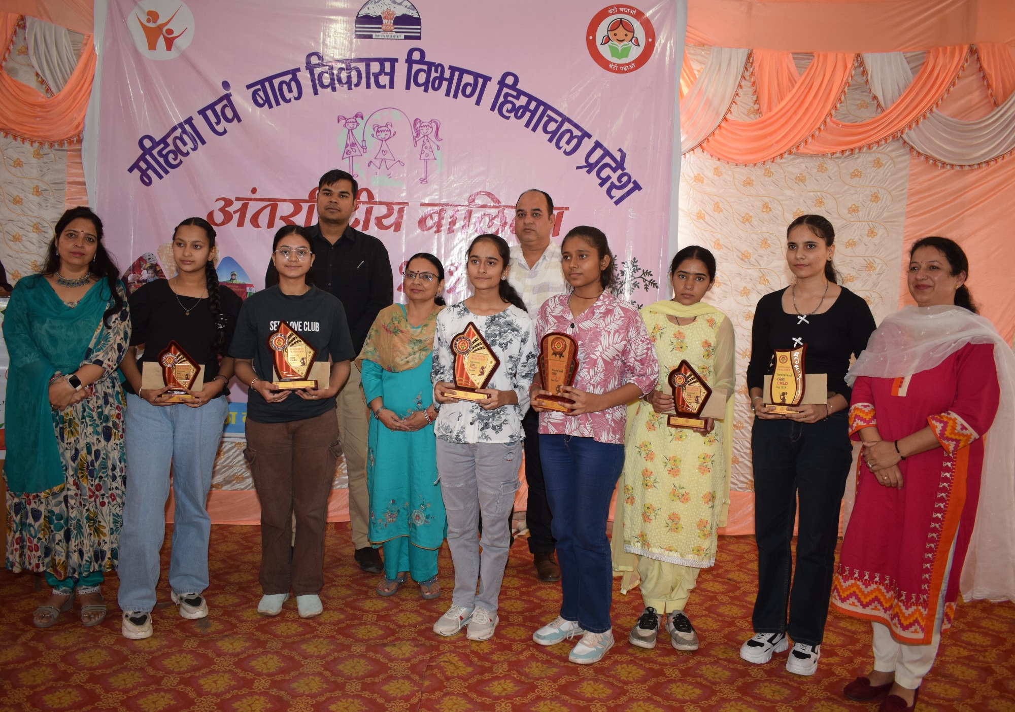 अंतरराष्ट्रीय बालिका दिवस पर कार्यक्रम आयोजित