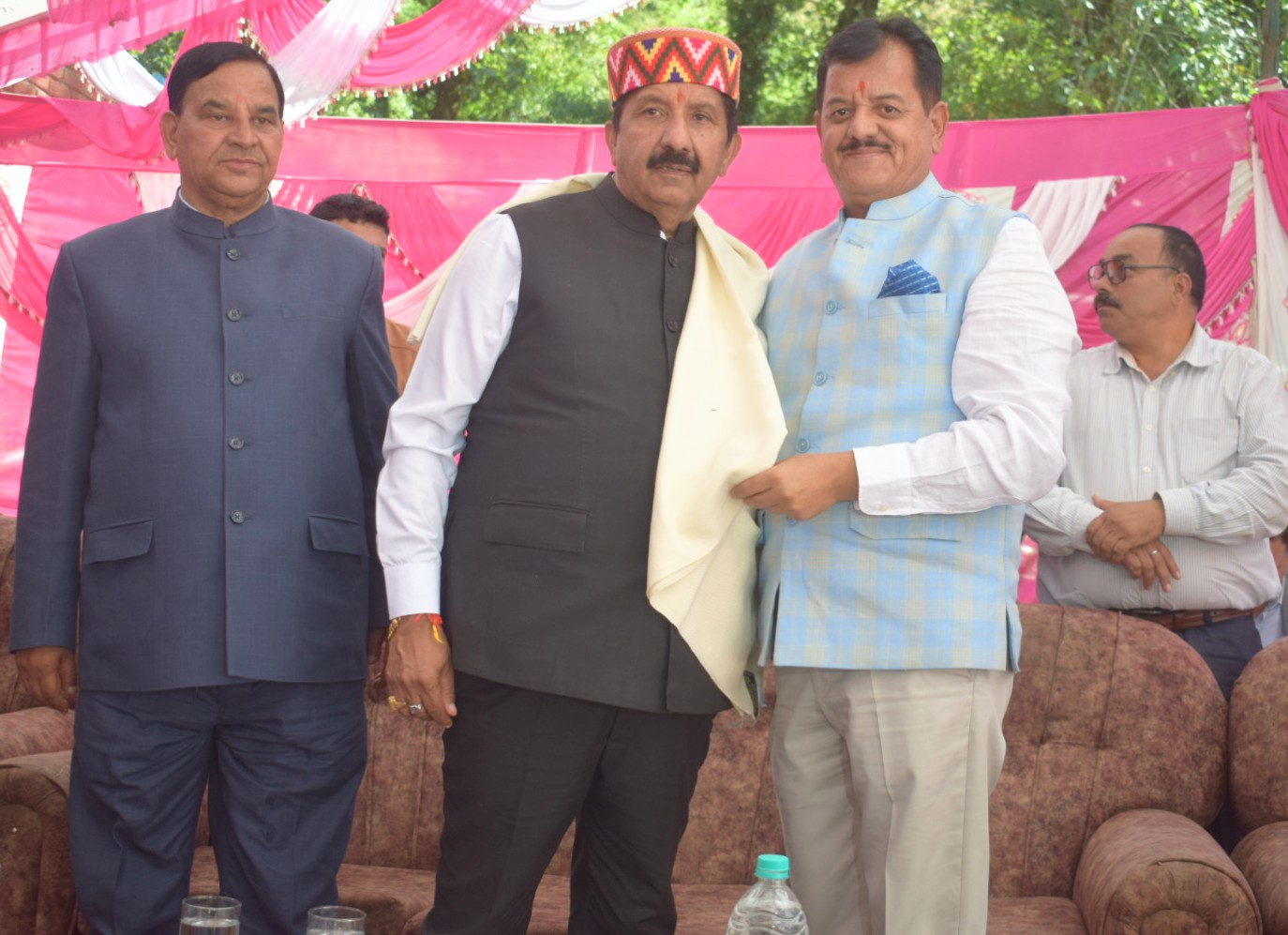 उप-मुख्यमंत्री मुकेश अग्निहोत्री ने सुमा में लगभग 18 करोड़ 20 लाख रूपये की लागत से निर्मित परियोजनाओं का लोकार्पण किया