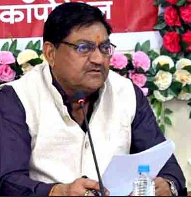 छत्तीसगढ़ में किसानों से आगामी खरीफ मौसम में 21 क्विंटल प्रति एकड़ के मान से समर्थन मूल्य पर धान की खरीदी की जाएगी