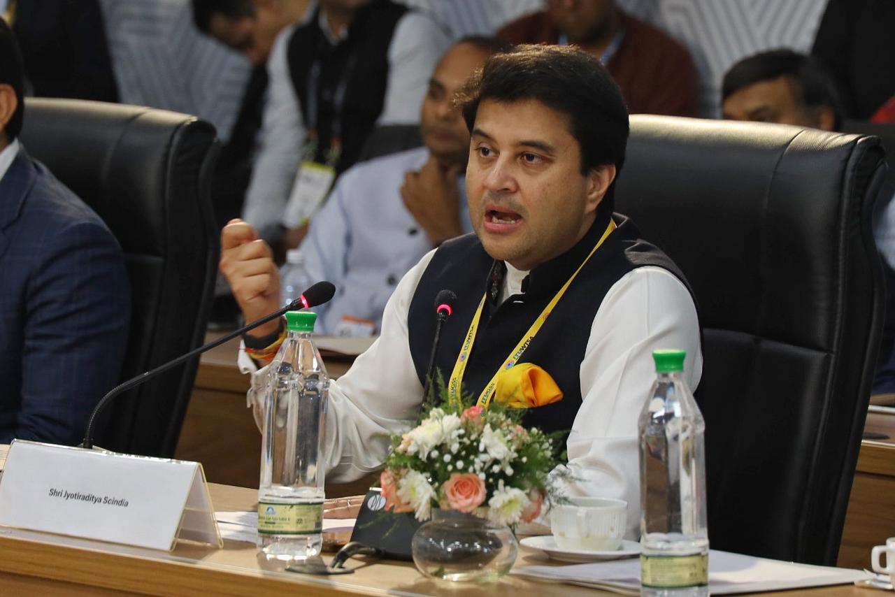 पिछले दस वर्षों के दौरान क़रीब 95 करोड़ पहुंँची देश में इंटरनेट-कनेक्‍शन की संख्‍याः ज्‍योतिराधित्‍य सिंधिया
