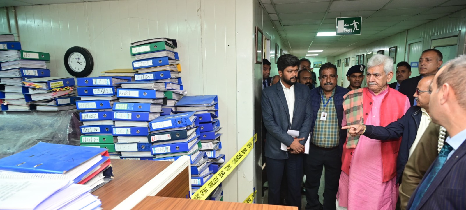 जम्मू-कश्मीरः उपराज्यपाल मनोज सिन्हा ने मध्य कश्मीर के गांदरबल जिले में गगनगीर का दौरा किया