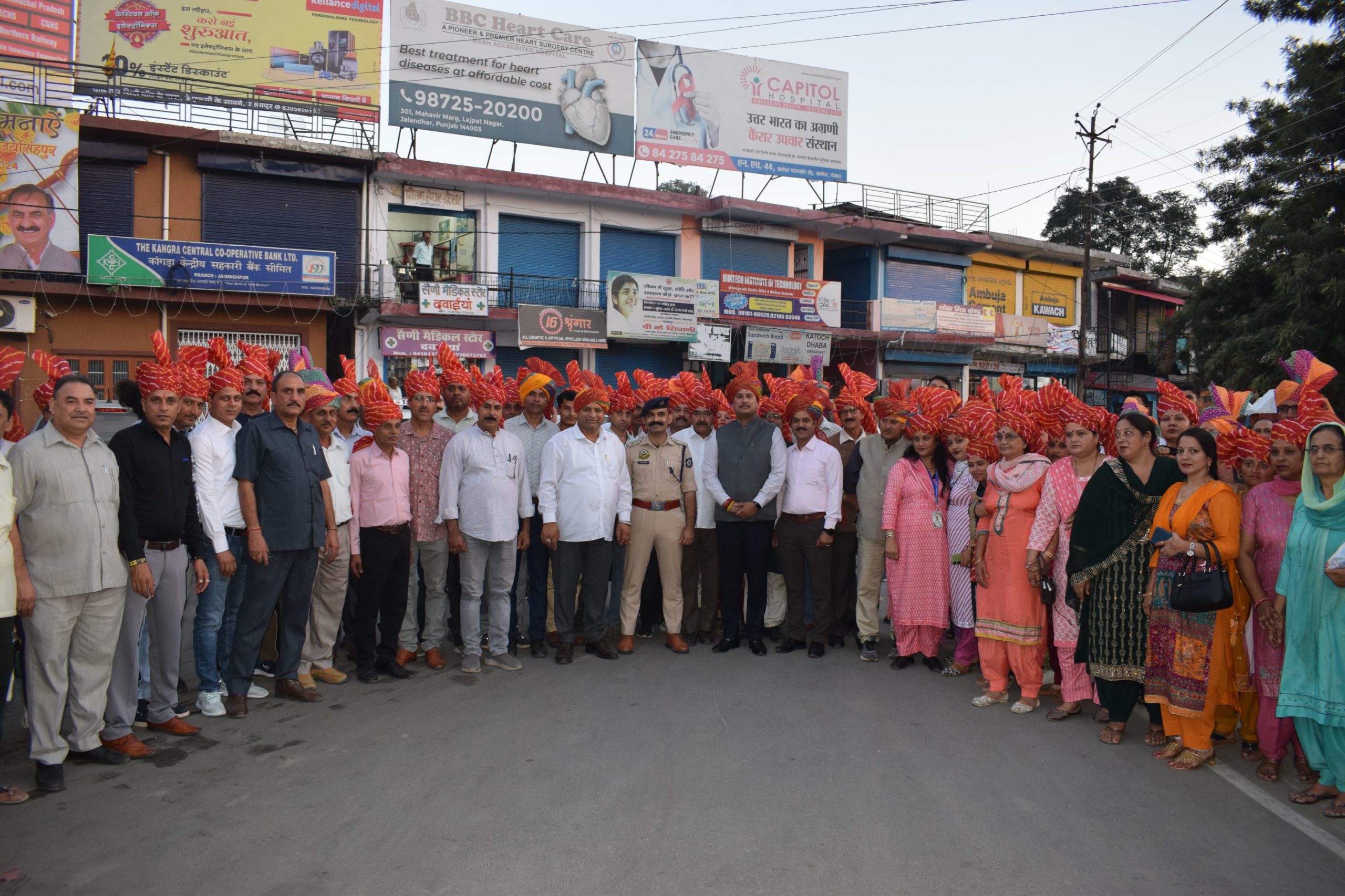 यादविंदर गोमा ने जयसिंहपुर के तीन-दिवसीय राज्य स्तरीय दशहरा-महोत्सव का शुभारंभ किया