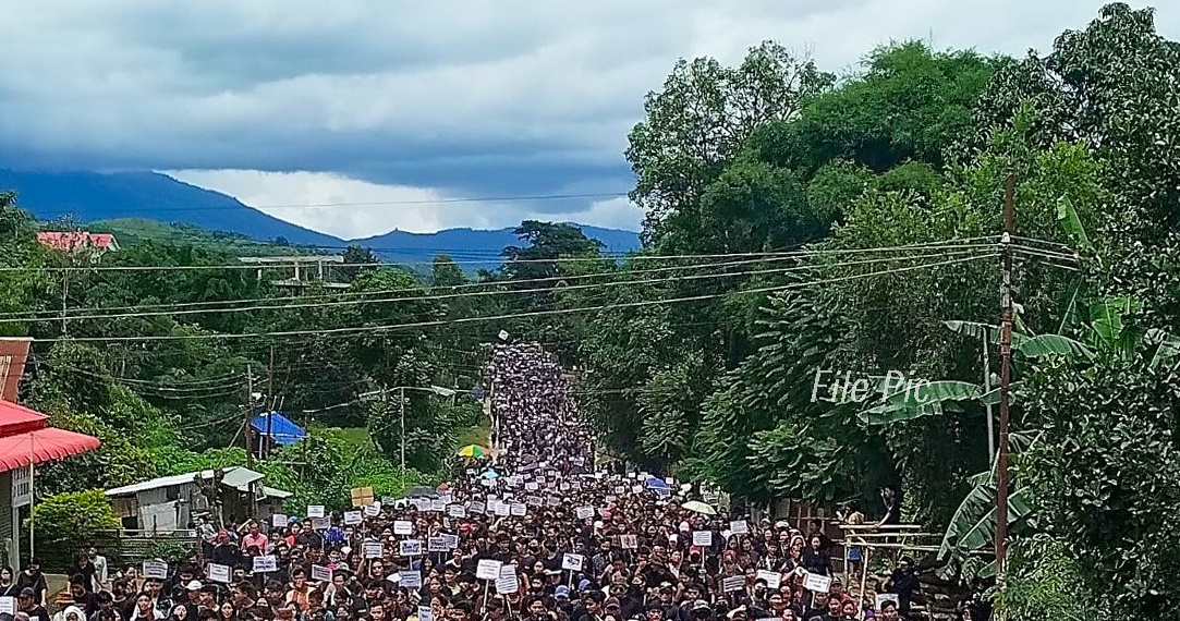 منی پور کی مختلف برادریوں کی نمائندگی کرنے والے ارکان اسمبلی نے نئی دلّی میں میٹنگ کے بعد، ریاست میں امن قائم کرنے کا عزم کیا