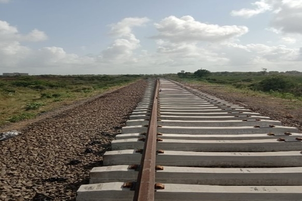 Gauge conversion of Bhuj-Naliya rail line will boost tourism & economic activities in Kutch region says  CPRO Western Railway