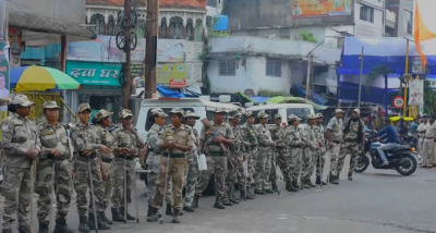 दुर्गा पूजा के दौरान किसी अप्रिय घटना को रोकने के लिए पुलिस प्रशासन पूरी तरह मुस्तैद