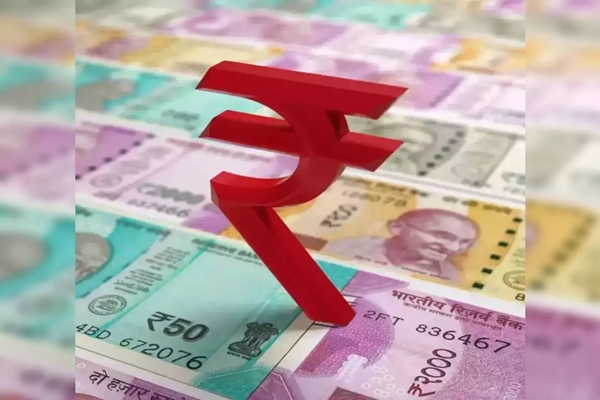 Rupee ends marginally low against US dollar