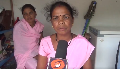 सिंचाई के लिए बने तालाब पर मछली पालन से हुआ आजीविका में सुधार: सुमन धूमकेती
