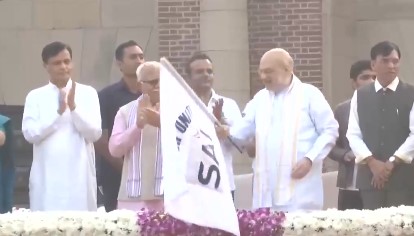गृह मंत्री अमित शाह ने नई दिल्ली में ‘रन फॉर यूनिटी’ को झंडी दिखाकर रवाना किया