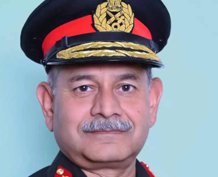 चीनसोबत प्रत्यक्ष नियंत्रण रेषेवरली परिस्थिती पूर्ववत होईपर्यंत भारत कोणत्याही आव्हानाला सामोरं जायला तयार असल्याचं लष्करप्रमुखांचं प्रतिपादन