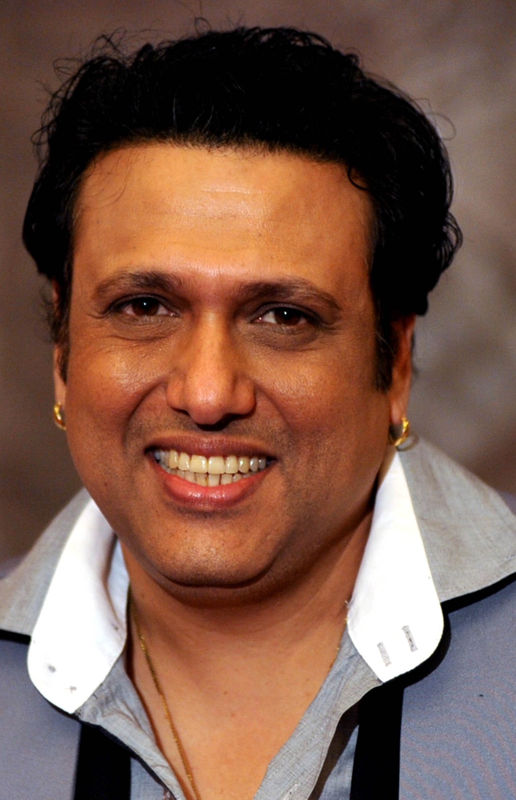 अभिनेते गोविंदा यांचा मुंबई इथल्या निवासस्थानी अपघात