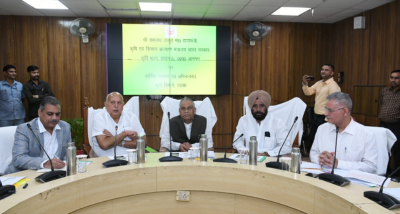 लखनऊ में आयोजित बैठक में कृषि से संबंधित केन्द्रीय योजनाओं की समीक्षा की गई