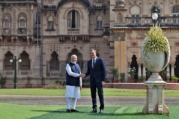 India-Spain sign MoUs in rail transport, customs & investment; Agree to make 2026 as year of India-Spain in culture, tourism & AI