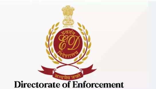 ईडी की टीम जमीन घोटाले से जुड़े मामले में रांची, धनबाद और आसपास के इलाकों में कर रही है छापेमारी